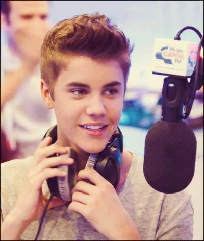 Compltez les paroles. . ''Cause everything starts from something. . ''