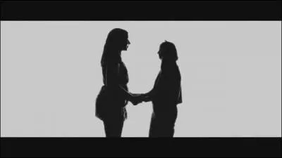 Compltez  T'aimerais lui dire ce qu'elle reprsente pour ... . mais tu n'... . . pas lui dire .