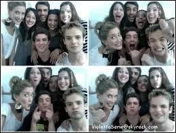 Qui a mis les poux dans la maison de Violetta ?