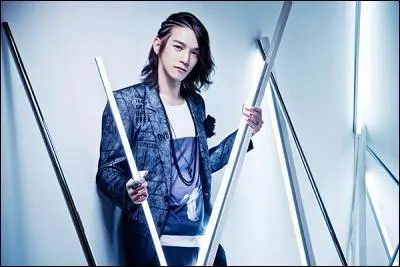 Quel rappeur est n le 9 avril 1986 ?