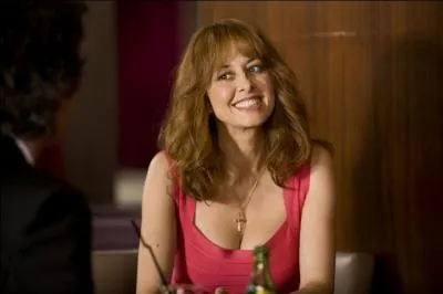 A l'ge de 43 ans, j'ai t la compagne de Franois Cluzet. De plus, j'ai jou un second rle dans  Les petits mouchoirs  et Fabienne Lepic dans la srie  Fais pas ci, fais pas a . Je suis...