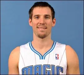 Qui est ce joueur des Magic ?