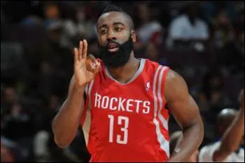 Qui est ce joueur des Rockets ?
