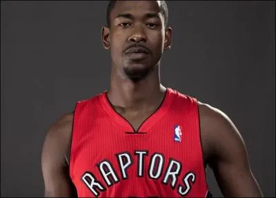 Qui est ce joueur des Raptors ?