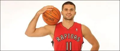 Qui est ce joueur des Raptors ?
