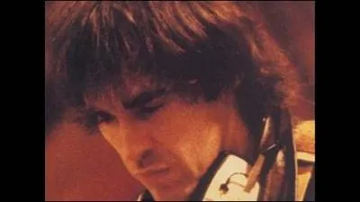 Elle est comme personne mme dans le dsert de Barcelone, c'est Jean ... .