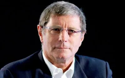 Tout  fait ... orphelin , c'est Jean ... .