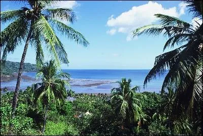 976 est le code dpartemental d'un DROM situ dans l'archipel des Comores. Sa prfecture est Mamoudzou. C'est :