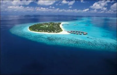 Quel ensemble d'les et lots, au sud de l'Inde, forme une rpublique dont la ville principale est Mal ?