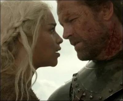 Quelle est sa premire intention lorsqu'il se met au service des Targaryens ?