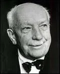 Stauss Richard : je suis n� � Munich le 11 juin 1864, compositeur et chef d'orchestre allemand, j'ai abord� � peu pr�s tous les genres de musique classique, on me doit des oeuvres comme  Guntram  ou  Arabella , je d�c�de � Garmisch-Partenkirchen(Bavi�re) le 8 septembre ...