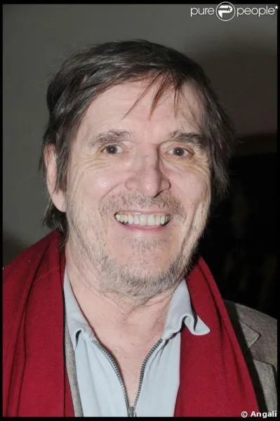 Ses visiteurs ne sont pas des papys qui font de la rsistance, c'est Jean ...