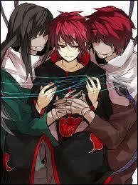 Lorsqu'il se fait tuer par les marionnettes de ses parents, combien d'pe(s) lui transperce(nt) le cur ?