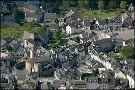 Celle de Luz-Saint-Sauveur ( Hautes-Pyrnes ) est chef-lieu ...