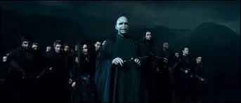 Et d'ailleurs, comment s'appellent les partisans de Voldemort (les mangemorts) en anglais ?
