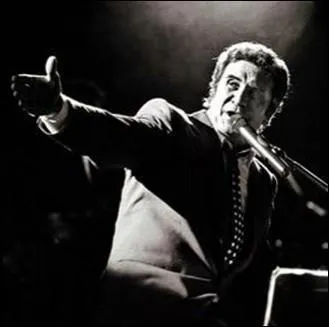 Parmi ces trois chansons, une seule est au rpertoire de Gilbert Bcaud. Laquelle ?