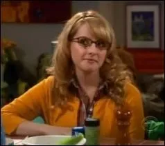 Enfin, qui est cette fille microbiologiste, fiance  Howard ?