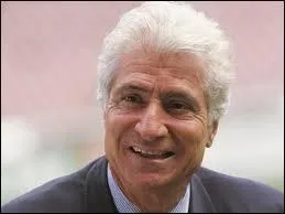 Octobre : Francis Borelli disparaît le 2 de ce mois. Il connut la notoriété car il a été...