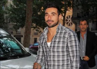 Pour combien d'euros Ezequiel Lavezzi a-t-il rejoint Paris ?