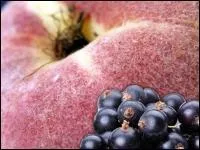 Quel fruit accompagnera superbement les pches de vigne pour faire une confiture au got subtil ? Tenez compte de la photo.