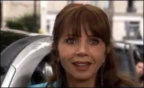 Comment s'appelle la mre de Clem dans la srie ?