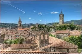 Je vous emmne en rgion P. A. C. A,  Draguignan ( Var ). Cette ville est chef-lieu ...