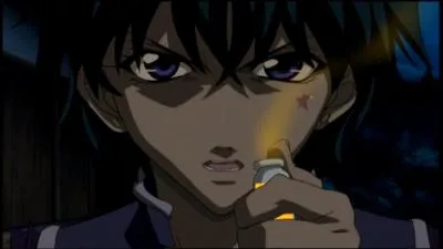 Combien de fioles de parfums diffrents Himiko porte-t-elle sur elle ?