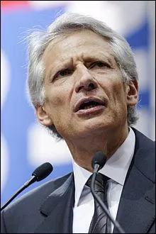 Quelle entreprise est implique dans le scandale de l'affaire Clearstream o Dominique de Villepin fut mis en cause ?