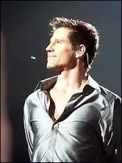 Jason ORANGE a chanté dans le groupe Take That, un boys band dont a émergé...