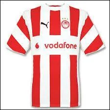 A quel club appartient ce maillot ?