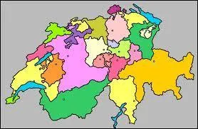 Sa capitale est Berne : la Conf�d�ration suisse form�e de cantons est constitutionnellement un �tat f�d�ral depuis 1848. Combien de cantons la composent ?