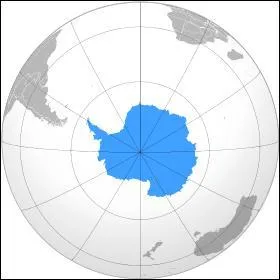 La France a une terre en Antarctique.