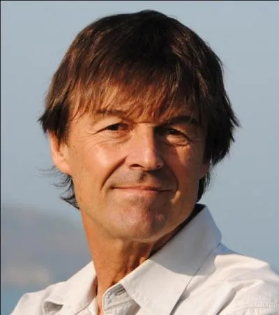 Quel animateur de tlvision et homme politique franais a cr sa propre fondation  pour la nature et pour l'homme  ?