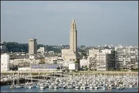 La ville du Havre ( Seine-Maritime ) est chef-lieu ...