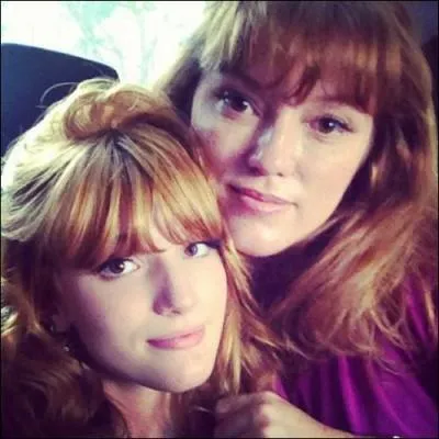 Qui est la mre de Bella ?