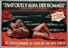 Quel acteur a obtenu son premier rôle au cinéma en 1953 dans ''Tant qu'il y aura des hommes'' ?