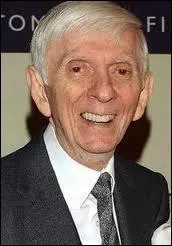 Quel personnage de  Beverly Hills  est incarn par la fille du producteur ?