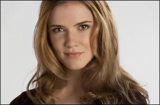 Qui est l'actrice qui joue Jenna Gilbert ?