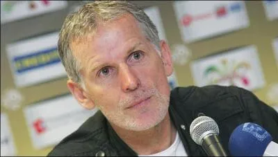 Qui est l'entraneur de Bordeaux ?