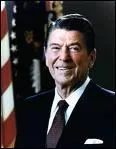 Ronald Reagan a été président des Etats-Unis. Il a été aussi ...