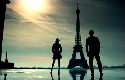 Qui chantait  Je reviens te chercher je savais que tu m'attendais  ?