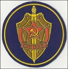 Lequel de ces trois hommes politiques russes est n  Saint-Ptersbourg et a fait beaucoup pour la modernisation de la ville ?