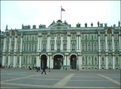 De quel btiment imprial faisait partie le  Muse de l'Ermitage  ?