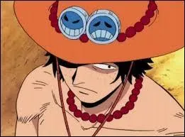 En changeant une coupe de sak, de qui Ace est-il devenu le frre ?