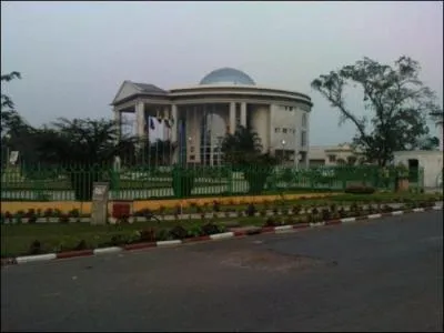 Quel est le nom de ce muse ?