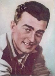 Cycliste franais n le 12 mars 1925  Saint-Men le grand (Ille et Vilaine), dcd  Biarritz le 13 mars 1983, il a gagn 3 tours de France : 1953, 1954 et 1955. Qui est-ce ?