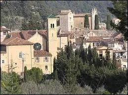 La ville d'Aups ( Var ) est chef-lieu ...