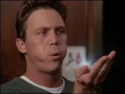 Dans la saison 1, Leo est ...