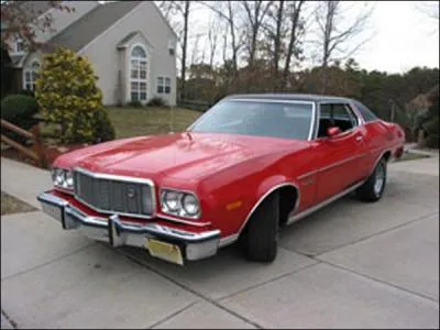 Dans quelle s�rie ou film, cette Ford Gran Torino coup� de 1975 a-t-elle �t� utilis�e ?