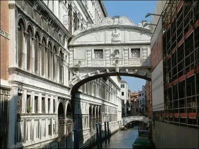 O se trouve ce pont ?